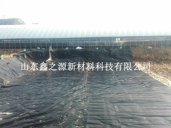 HDPE土工膜鋪設：巧施策略，預防滑坡新視角